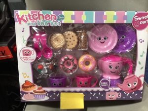 T2-448 – Sweet Treats Kitchen & Tea Play Set